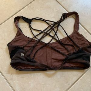 LULULEMON Free To Be sports bra